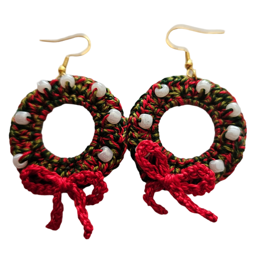 Christmas Crochet Earrings - Gold Wreath