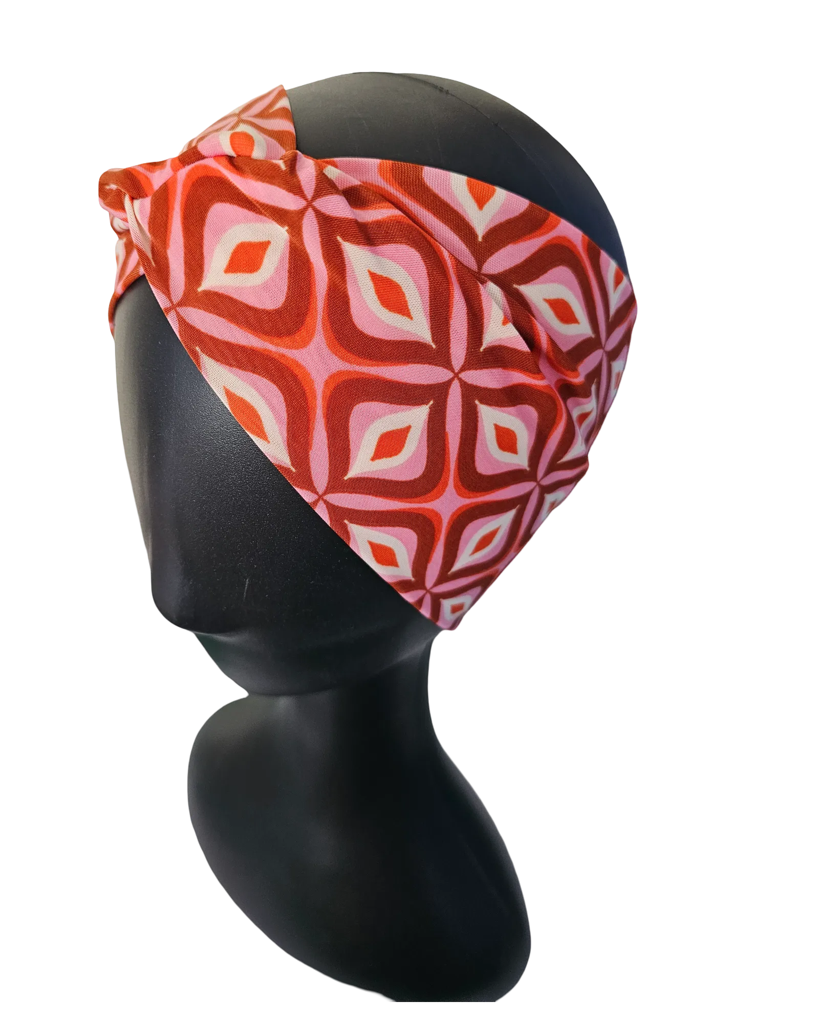 Side View of headband hair accessory on mannequin