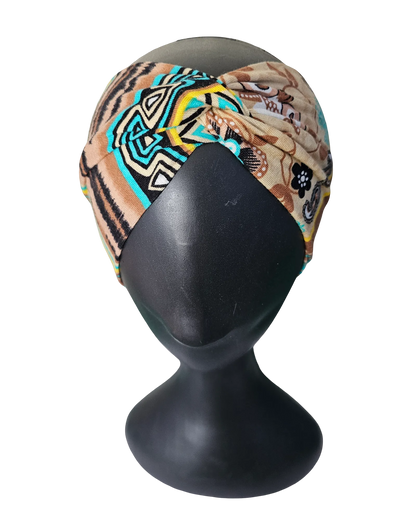 Front view of girls headband on mannequin