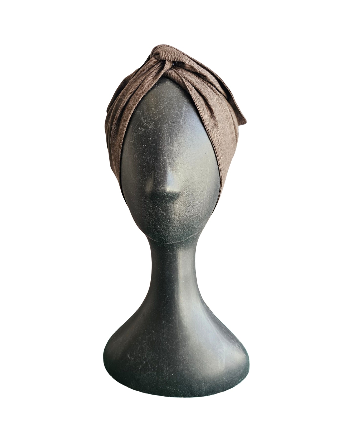 wire headwrap on mannequin with white back ground 