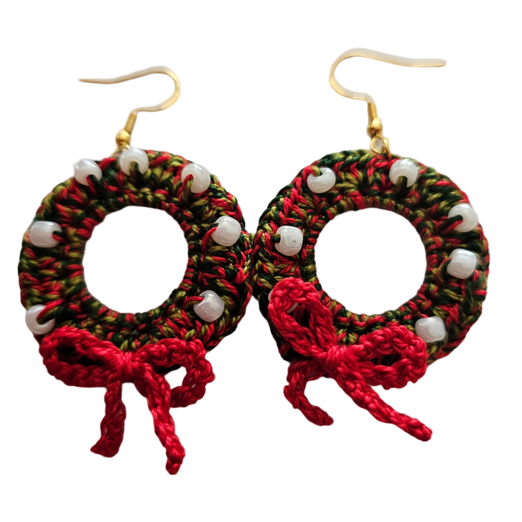 Christmas Crochet Earrings - Gold Wreath